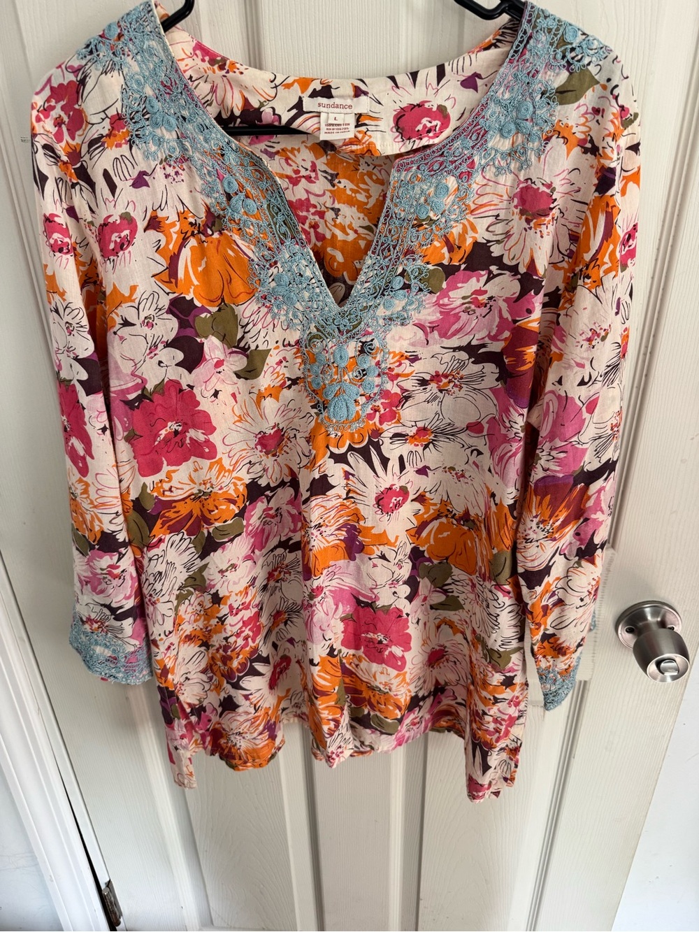 Sundance Split Neck Embroidered Floral Quarter Sleeve Length Cotton Tunic L EUC